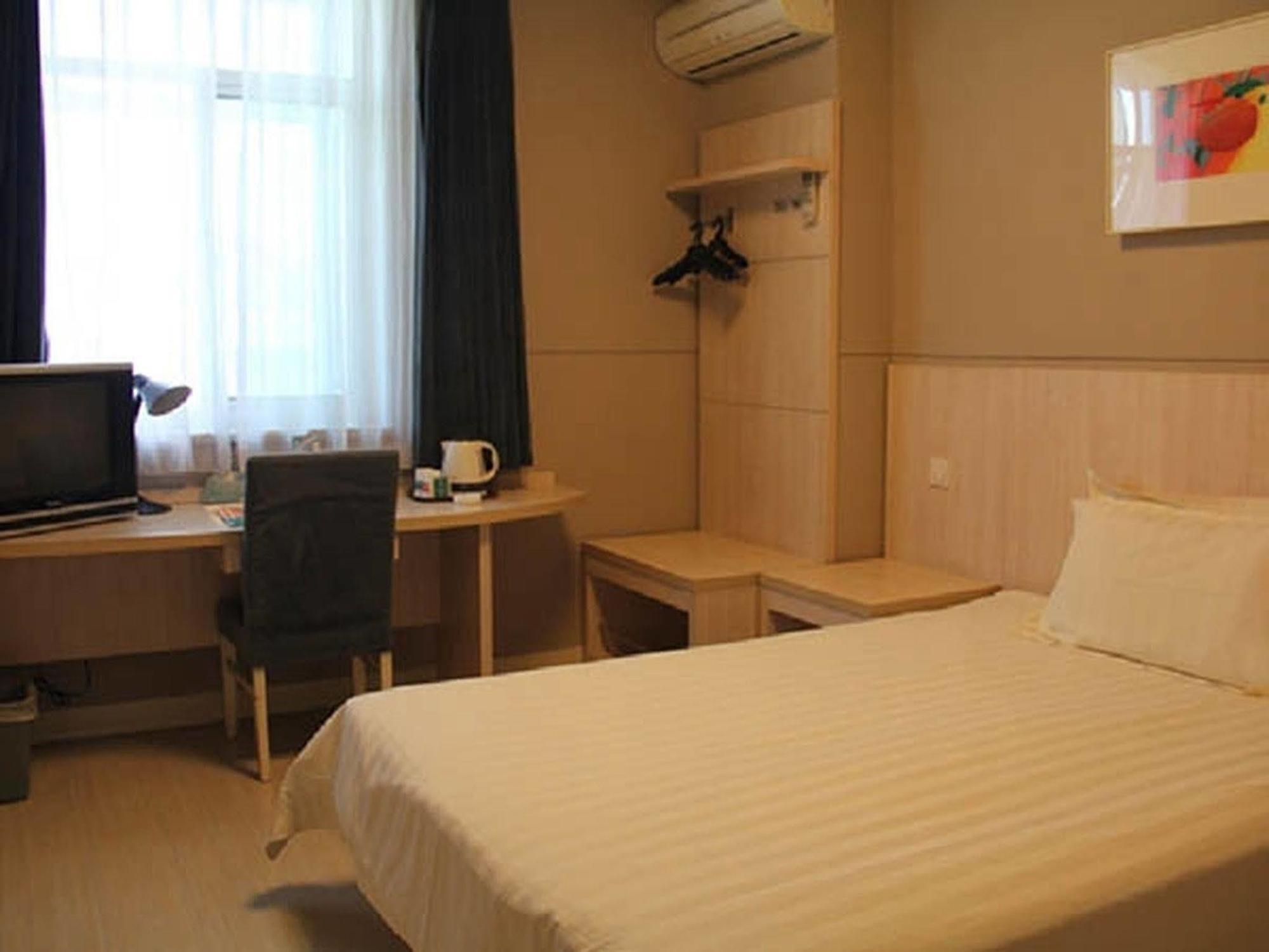 Jingjiang Inn Shanghai Minsheng Road Xangai Exterior foto